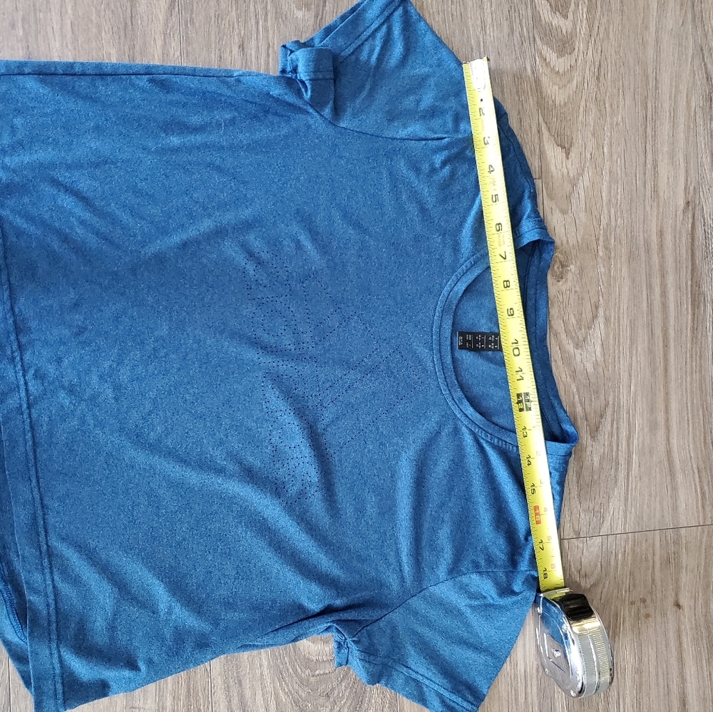 Adidas Crop Top - Picture 7 of 10